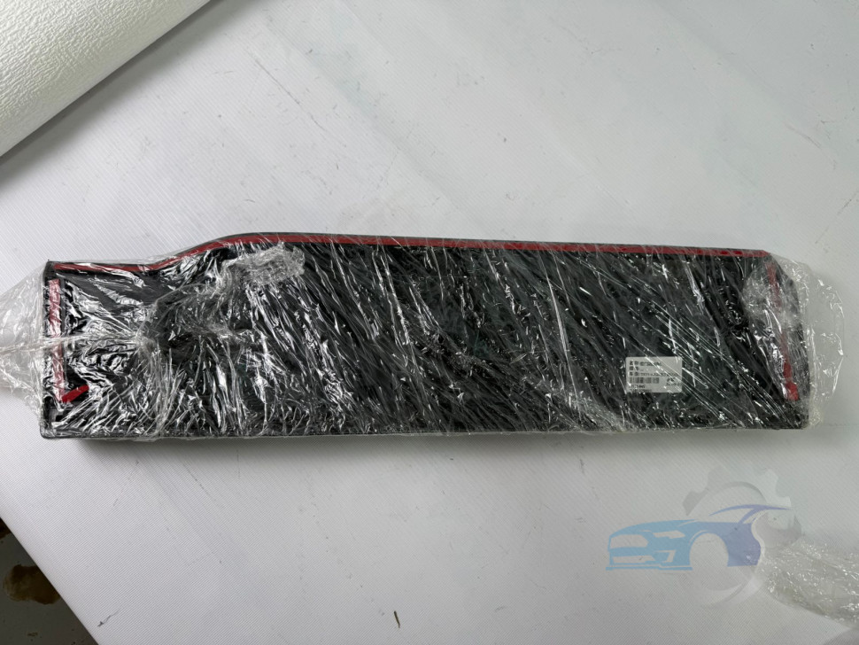 Накладка задней левой двери Geely Coolray New 5081079000
