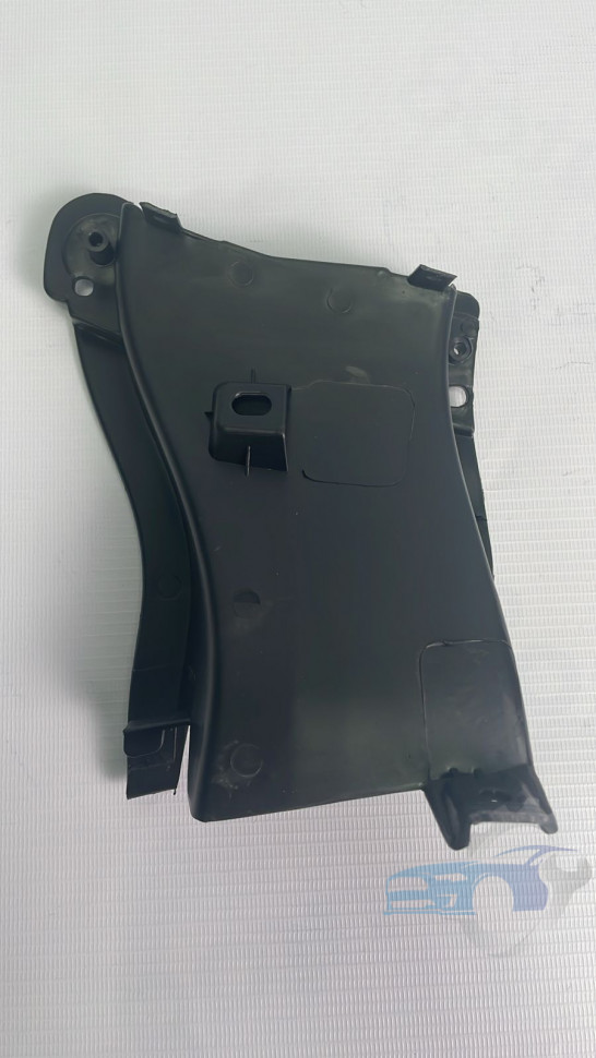 Кронштейн центр. пер. бамп. прав. 6010080200 Geely Coolray SX112000000010717