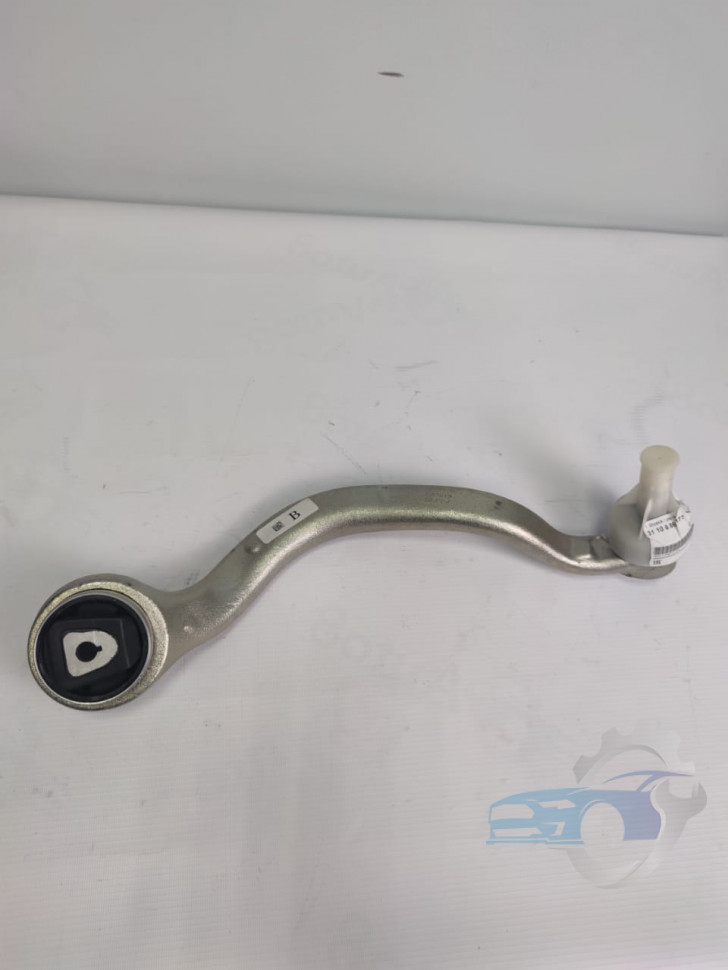 Рычаг передний правый 31126773950 BMW
