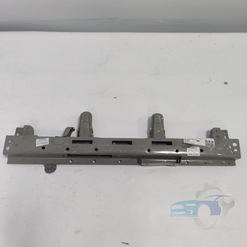 Панель радиатора верхняя B511F2707010301AC Changan Alsvin