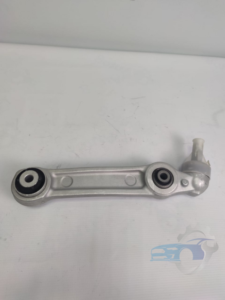 Рычаг передний нижний правый 31106861178 BMW