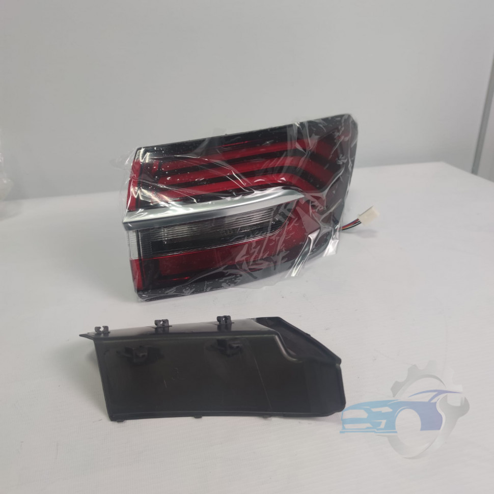 Фонарь задний наружный правый 7057015800 Geely Coolray SX11