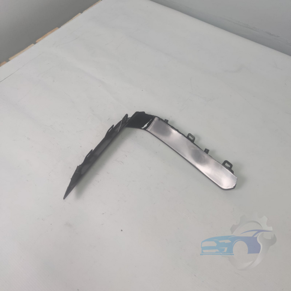 Накладка переднего бампера левая 6010207500 Geely Coolray NEW