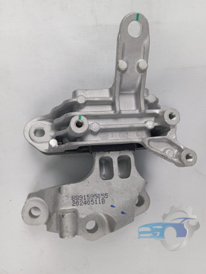 Опора двигателя левая Geely Coolray SX11 1077106000 (8891595055)